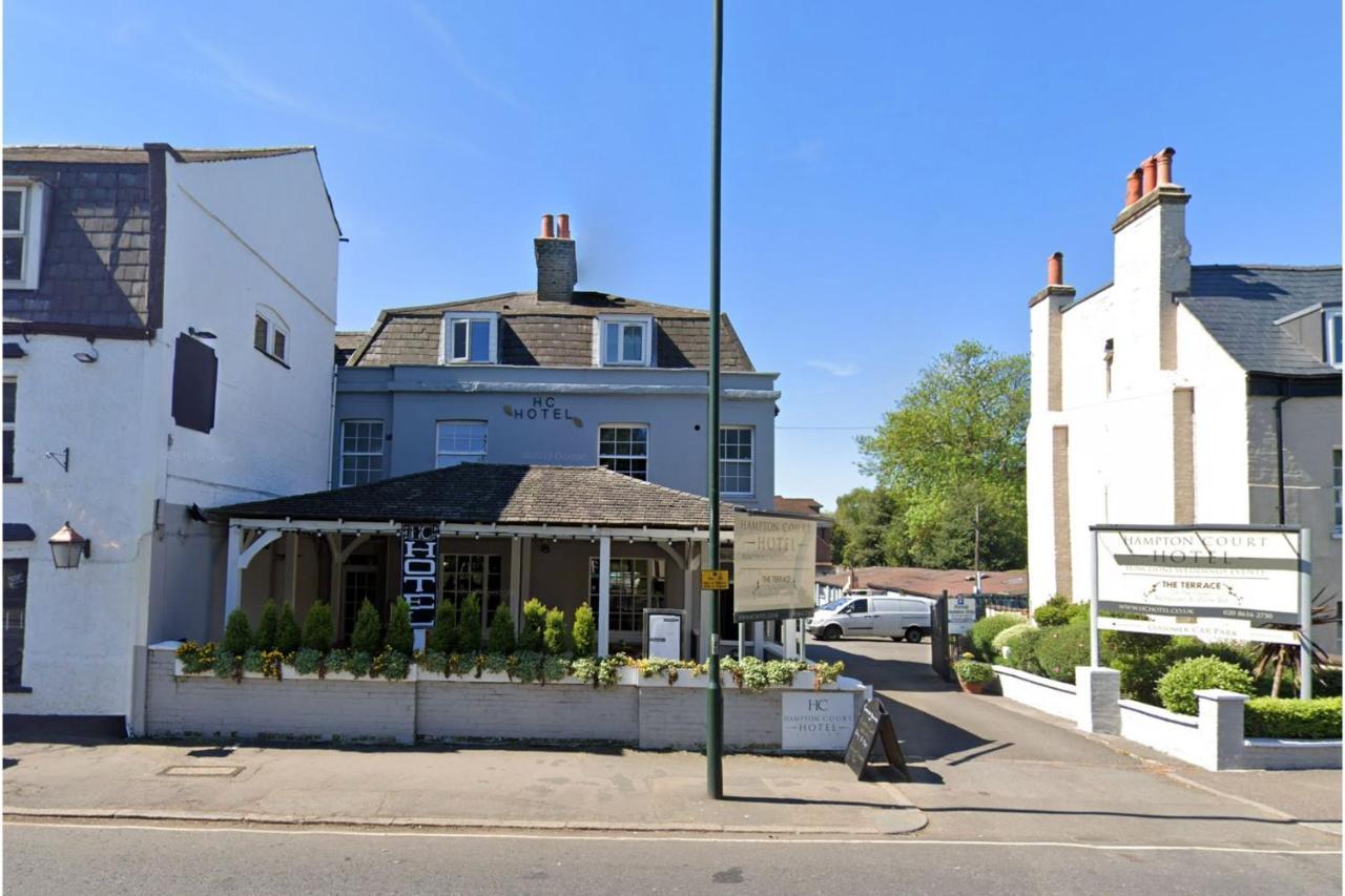 Hampton Court Hotel Ист-Молси Экстерьер фото